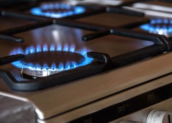 Petrobras reduz preço do gás de cozinha para distribuidoras