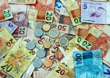 Indicador de inflação do IBGE registra segunda queda seguida