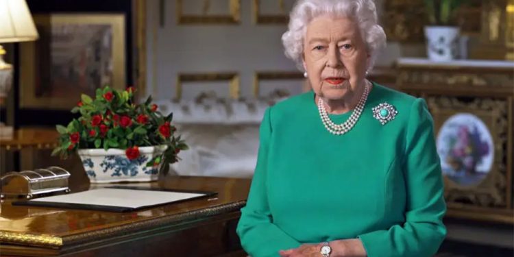 Saúde da rainha Elizabeth II preocupa médicos e família é convocada