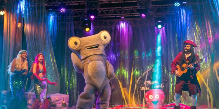 Musical “O Tubarão Martelo e os Habitantes do Fundo do Mar” chega a Ipatinga