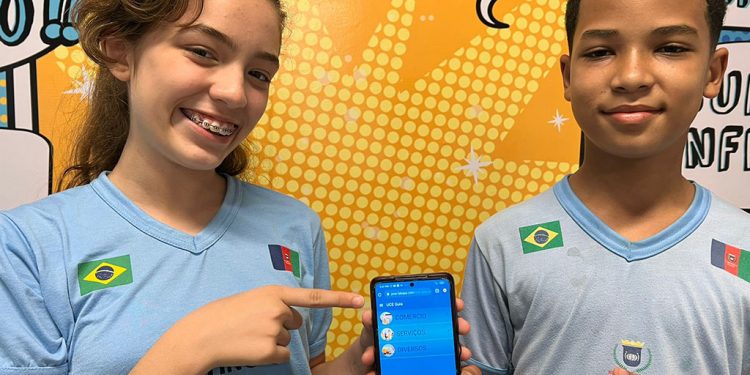 Estudantes de Ipatinga apresentam projetos inovadores na Feira Empreendedores do Futuro