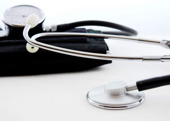 Programa Médicos pelo Brasil prorroga inscrições para bolsistas
