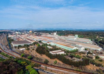 Usiminas anuncia reuniões em nove regionais de Ipatinga
