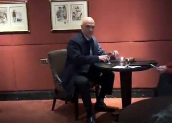 Brasileiro chama a polícia em Nova Iorque contra Alexandre de Moraes