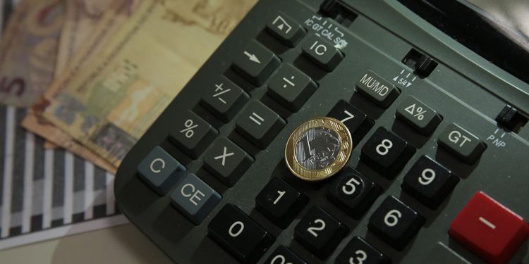 Mais um boletim Focus aponta previsão de alta da inflação