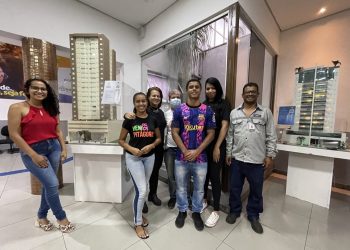 WR Construtora realiza doação de maquetes para universidades