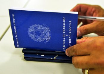 Brasil gera 135 mil novos postos de trabalho em novembro, diz Caged