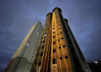 Natal Iluminado WR acende árvores gigantes em Ipatinga e GV