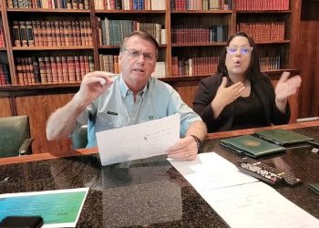 Bolsonaro diz em seu último pronunciamento do ano: “Brasil não vai acabar dia 1º”