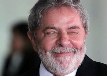 “Quem perdeu as eleições, fique quietinho”, diz Lula