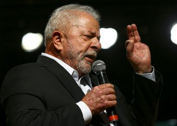 Lula recebe um voto em eleição para presidente do Líbano