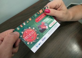 Consumidores já podem concorrer aos prêmios da campanha Natal Premiado da Aciapi-CDL