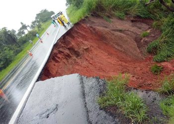 Rodovias mineiras têm vários pontos de interdições devido às fortes chuvas