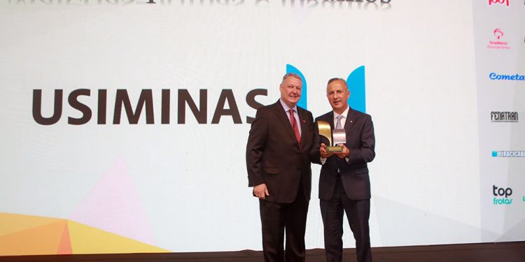 Usiminas está entre as melhores empresas no atendimento ao setor de transporte