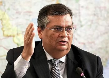 Ministro diz que não há elementos para investigar Bolsonaro por minuta