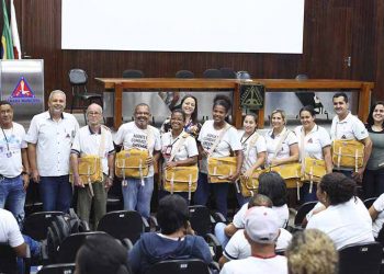 Saúde de Timóteo entrega novos kits para o trabalho em campo dos ACE