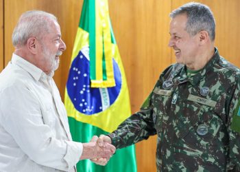 O que o governo Lula espera do general Tomás Paiva no comando do Exército