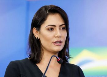Michelle Bolsonaro anuncia fim do Pátria Voluntária: “Gratidão”