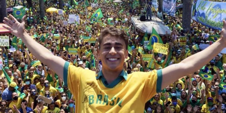Telegram se recusa a bloquear conta de Nikolas e critica Moraes