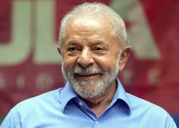 Lula veta R$ 4,2 bilhões para pesquisa e novos cargos em universidades