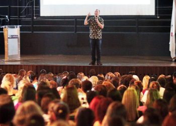 Fabriciano prepara profissionais da educação infantil para inclusão em sala de aula