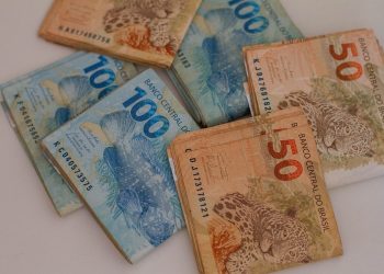 Mercado financeiro adia previsão de primeiro corte da Selic para novembro