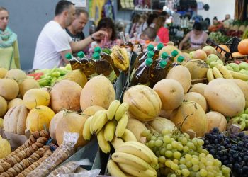 Alimentos sobem em janeiro e população mais carente já sente no bolso