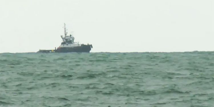 Marinha do Brasil diz que afundará porta-aviões “fantasma” em alto mar