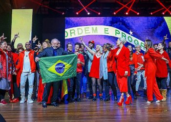 TSE analisa ação sobre abuso de poder em “Super Live” de Lula