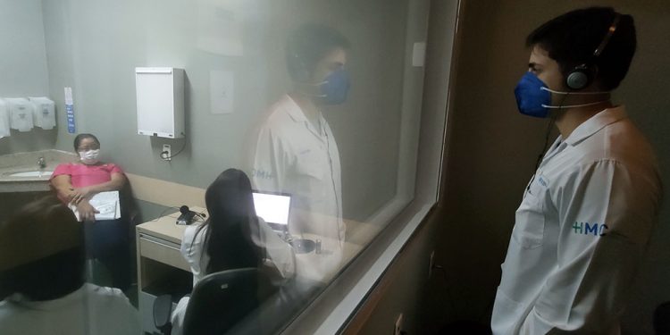 Residência médica: a importante tarefa de formar especialistas na saúde