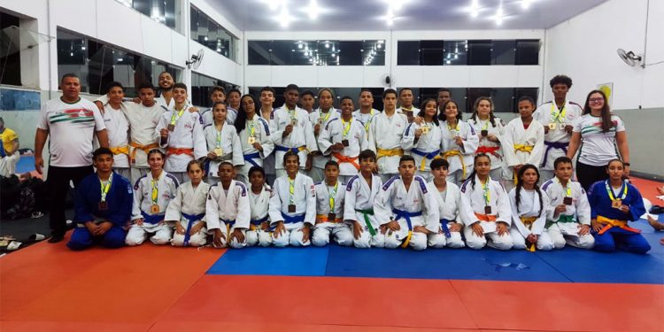 Judocas da Usipa conquistam 25 medalhas no Torneio Início