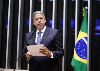 Arthur Lira dá sinal verde para a CPI do MST