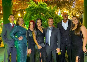 Tríade Fibra é homenageada com o Troféu MaisVip