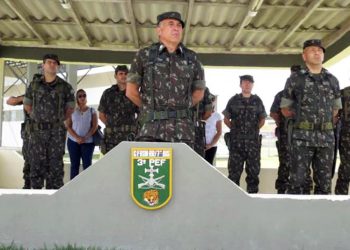 Governo Lula exonera general Dutra do Comando Militar do Planalto