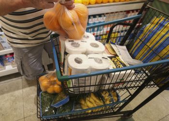 Inflação sobe 0,71% em março, aponta IBGE