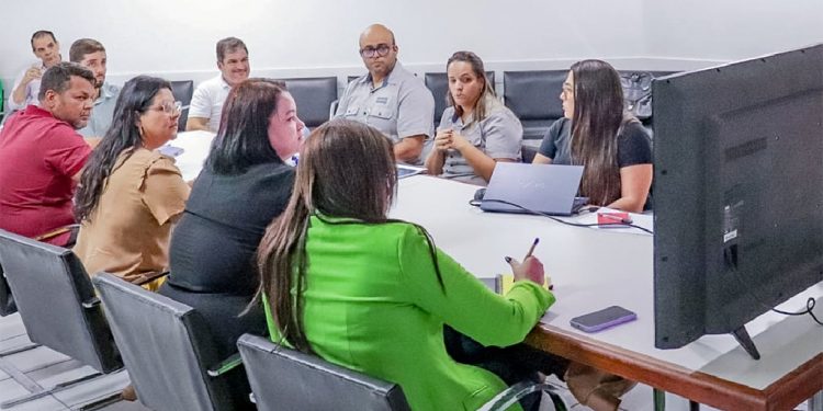 Instituto Usiminas apresenta ao prefeito de Ipatinga relatório sobre investimentos no município