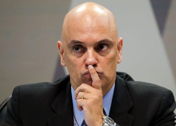 Moraes ordena PF ouvir presidentes do Google, Meta, Spotify e Brasil Paralelo sobre PL das Fake News