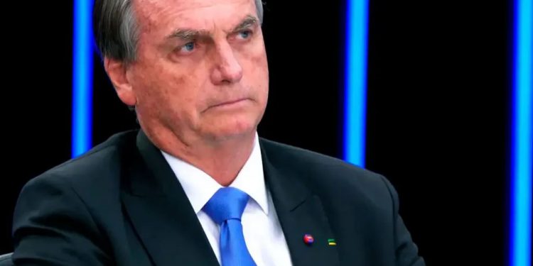 Urgente: Governo americano informa que Bolsonaro entrou legalmente no país