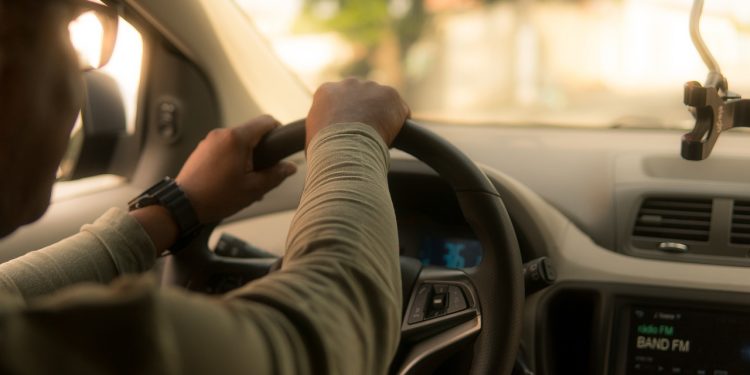 Motoristas de aplicativos podem parar em todo o país; entenda