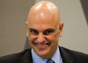 Parlamentares querem que Moraes vá depor na CPMI do 8 de Janeiro
