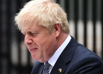 Boris Johnson renuncia ao cargo de membro do parlamento britânico