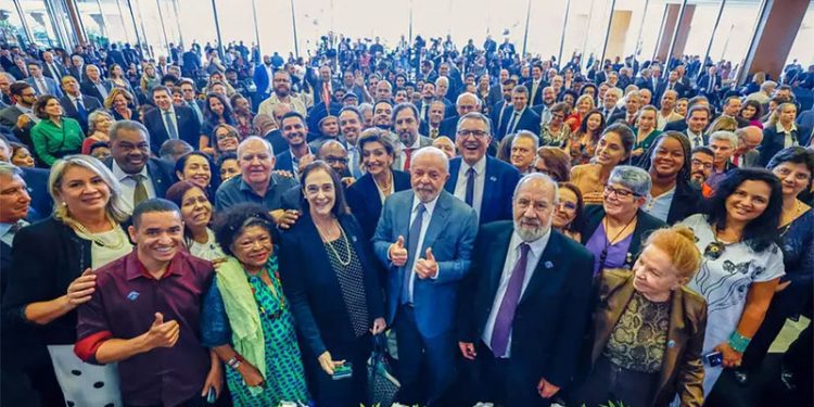Governo Lula gastou mais de R$ 300 mil com reunião do Conselhão