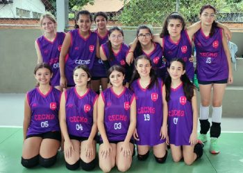 Equipes de vôlei do Colégio Católica Timóteo garantem vitória no Jemg