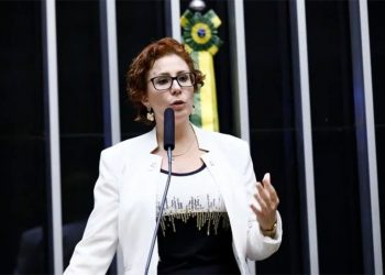 TSE envia ao TRE-SP ação que pode deixar Zambelli inelegível