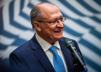 Governo anuncia fim do programa de carros populares com desconto