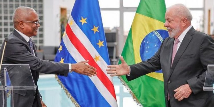 Lula agradece à África por ‘tudo que foi produzido nos 350 anos de escravidão’