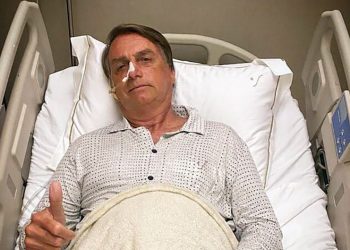 Jair Bolsonaro diz que vai passar por novas cirurgias em setembro