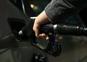Gasolina sobe com refinarias privadas