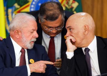 URGENTE: Flávio Dino deve entregar imagens à CPMI do 8 de janeiro