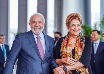 Deputados pedem afastamento de Lula por falar que impeachment de Dilma foi ‘golpe de Estado’